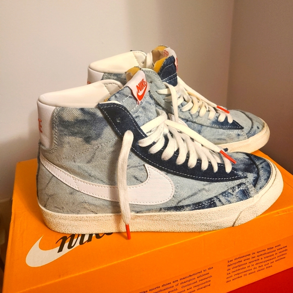 Wmns Blazer Mid '77 'Washed Denim'